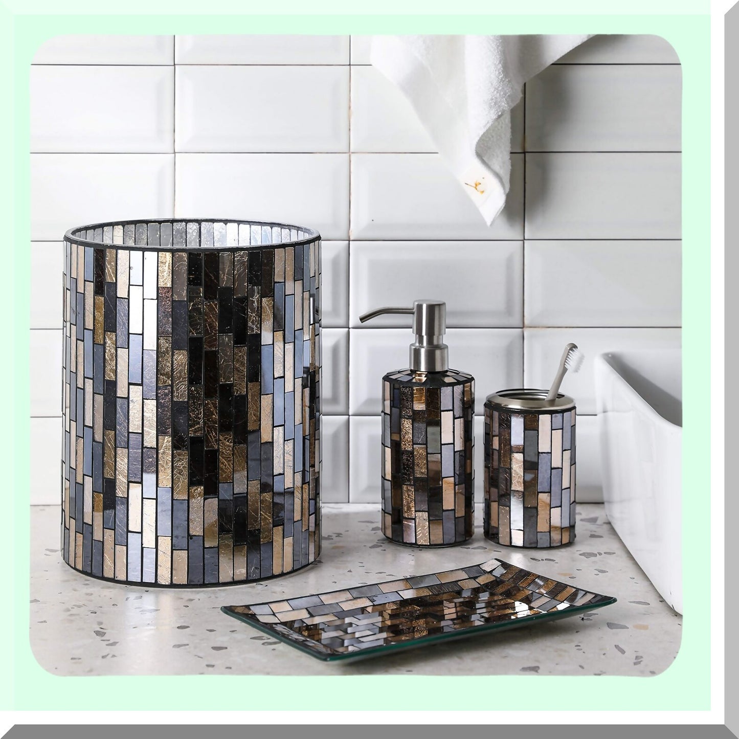 Bathroom Wastebasket Mosaic Gl Black/Gold 7.5" x 10"