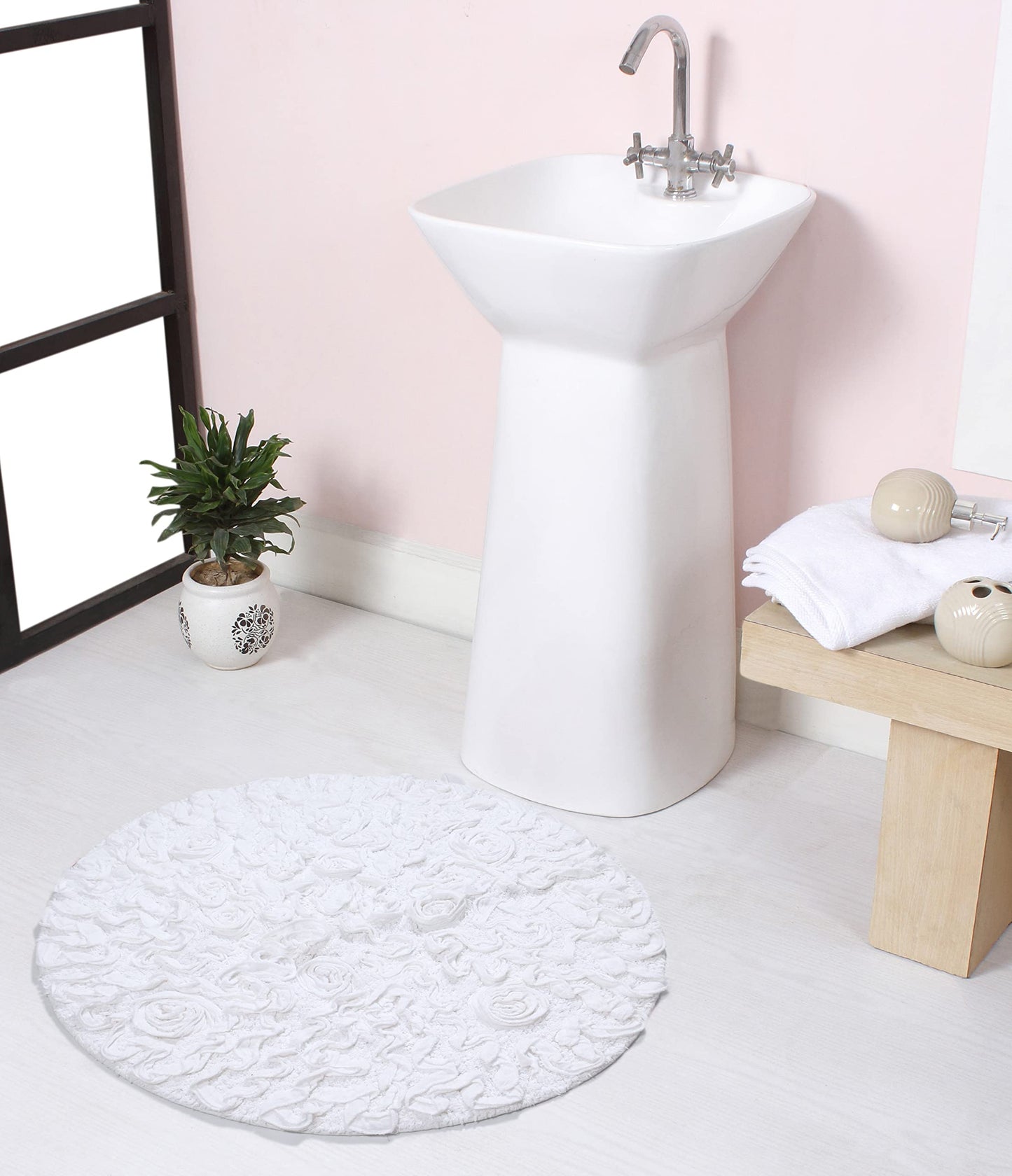 22" Round Cotton Tufted Bath Rug White