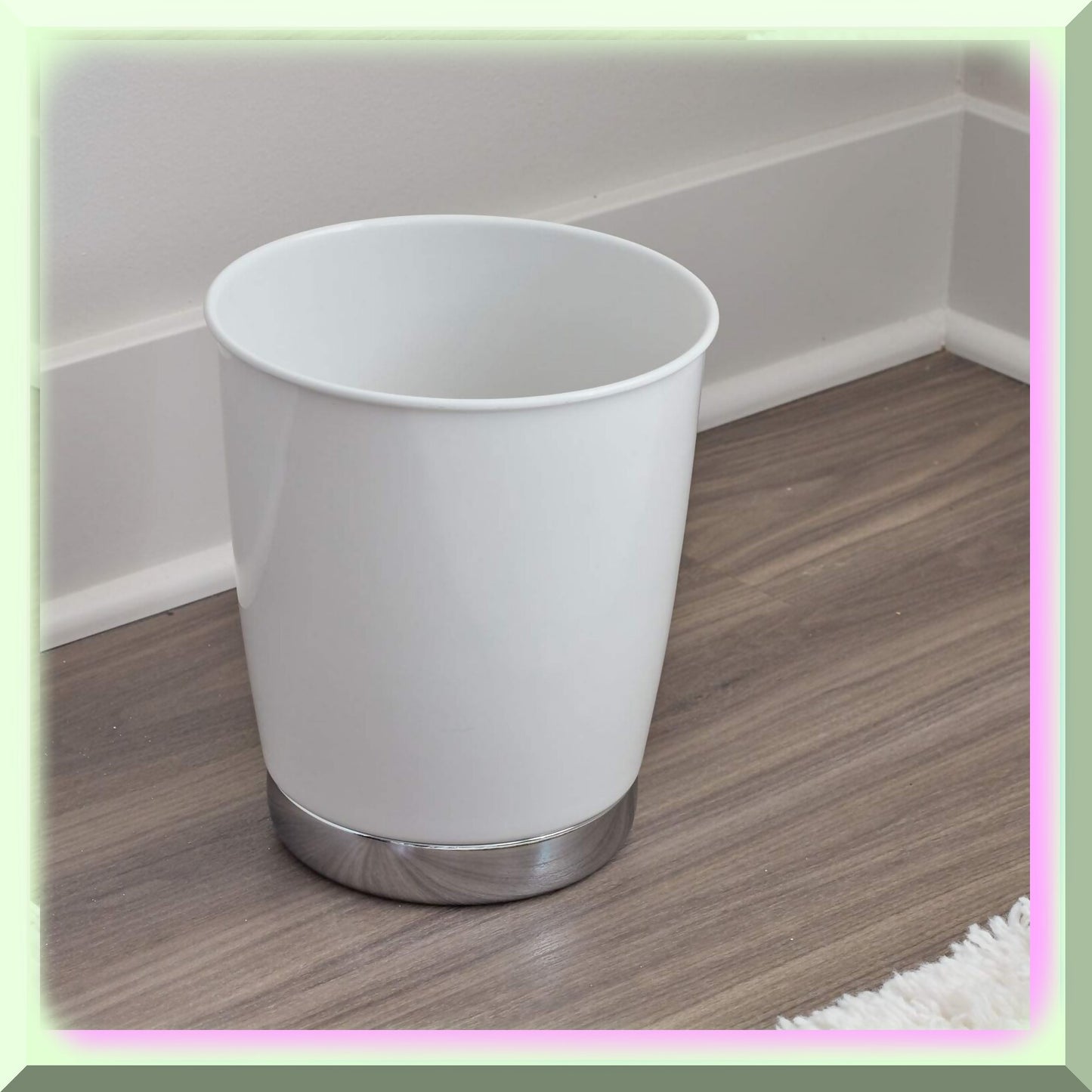 Metal Small Round Wastebasket 8.5" x 8.5" x 9.75"