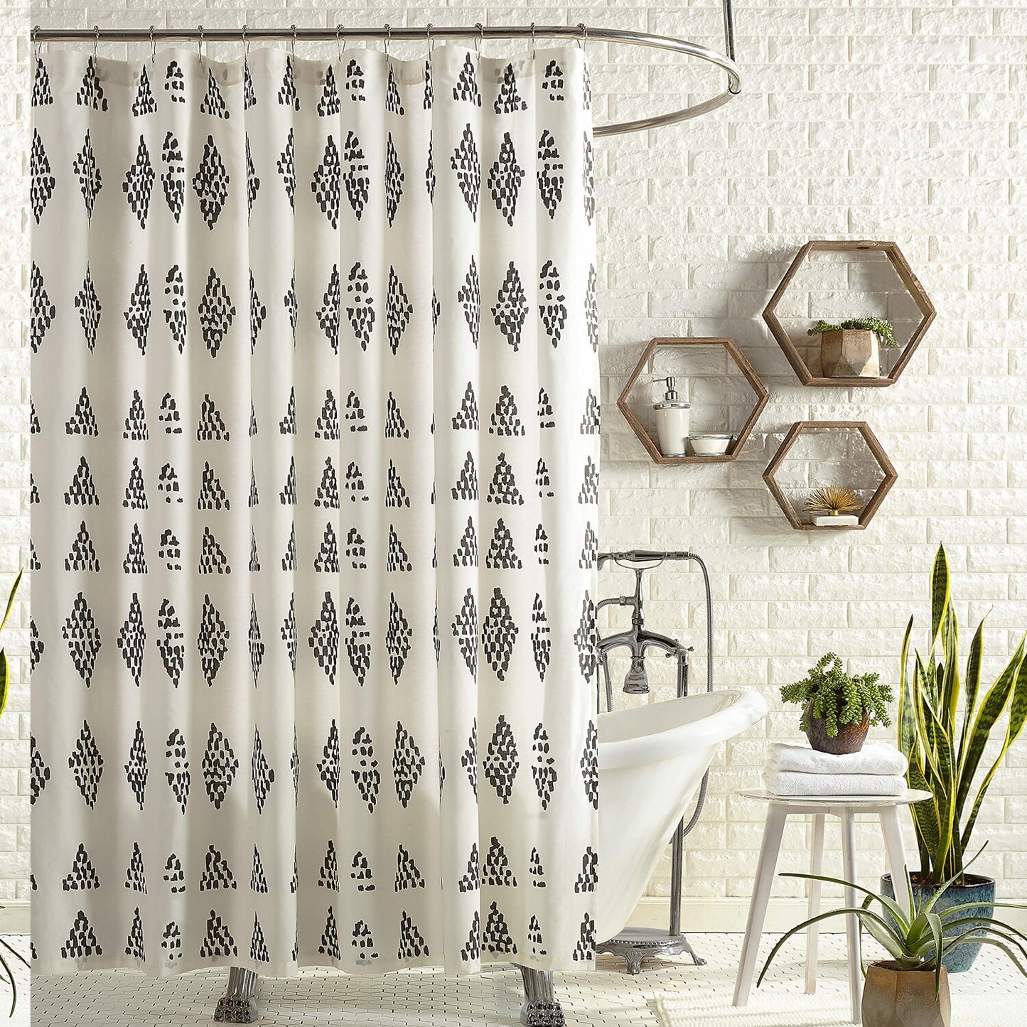 JUNGALOW Prosperity Fabric Shower Curtain 72x72 White/Black