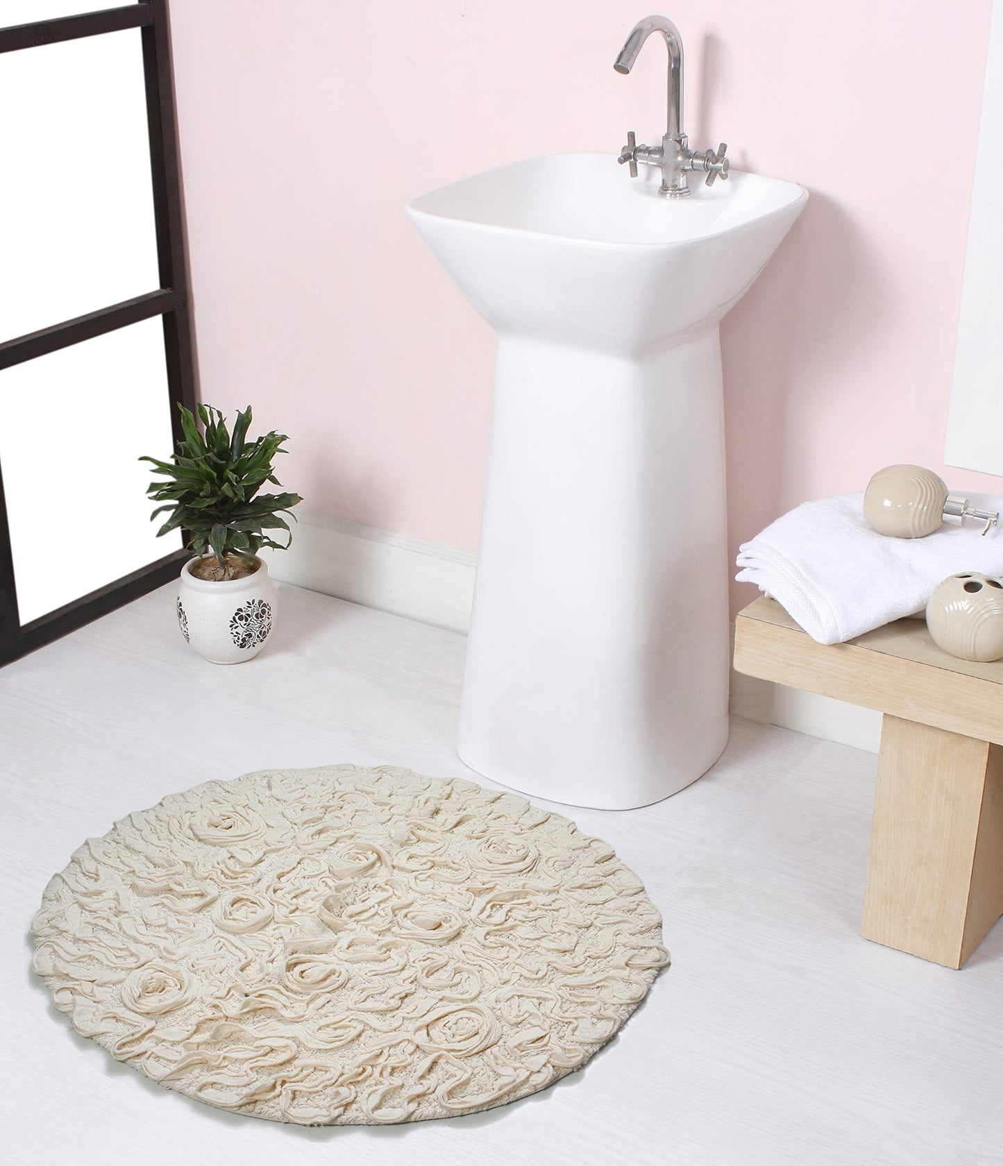 22" Round Cotton Tufted Bath Rug Ivory