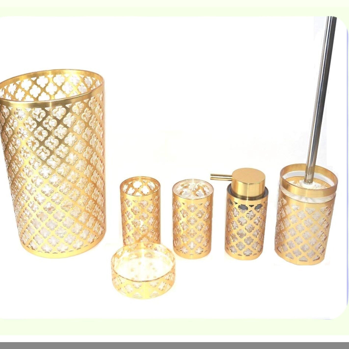 Bathroom Accessory Set Geneva Gold