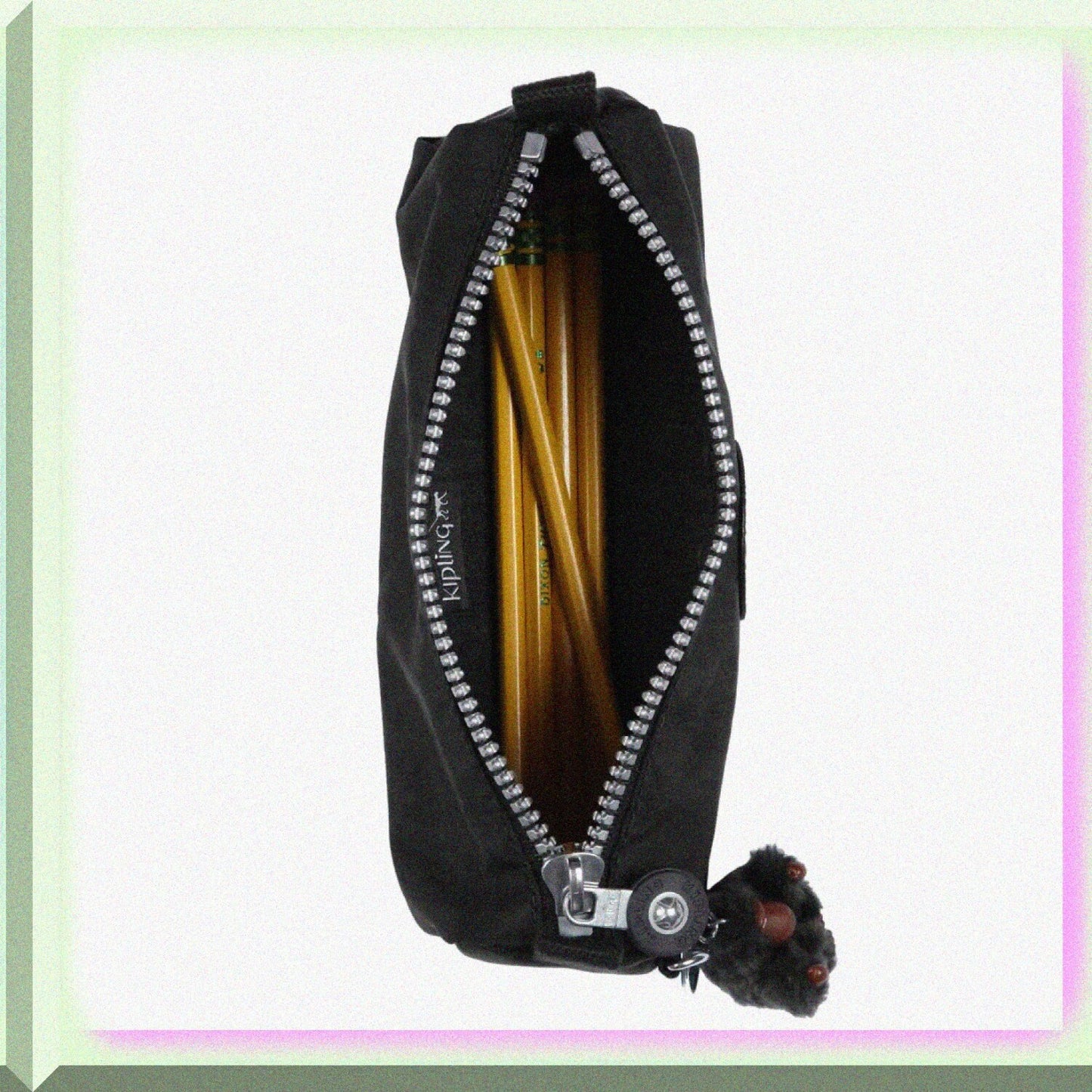 Women's Small Water-Resistant Zipped Pencil Pouch