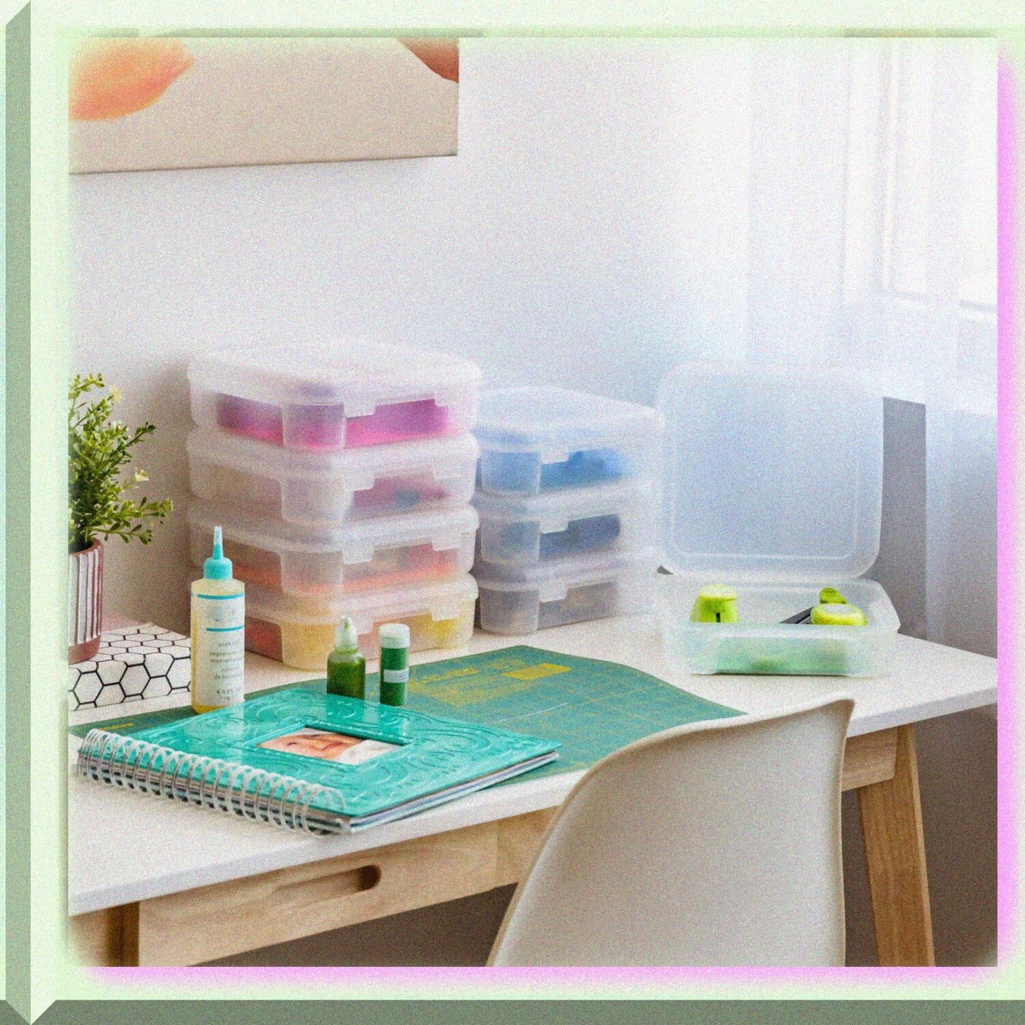 8 Pack Clear 6" x 6" Photo and Scrapbook Storage Cases