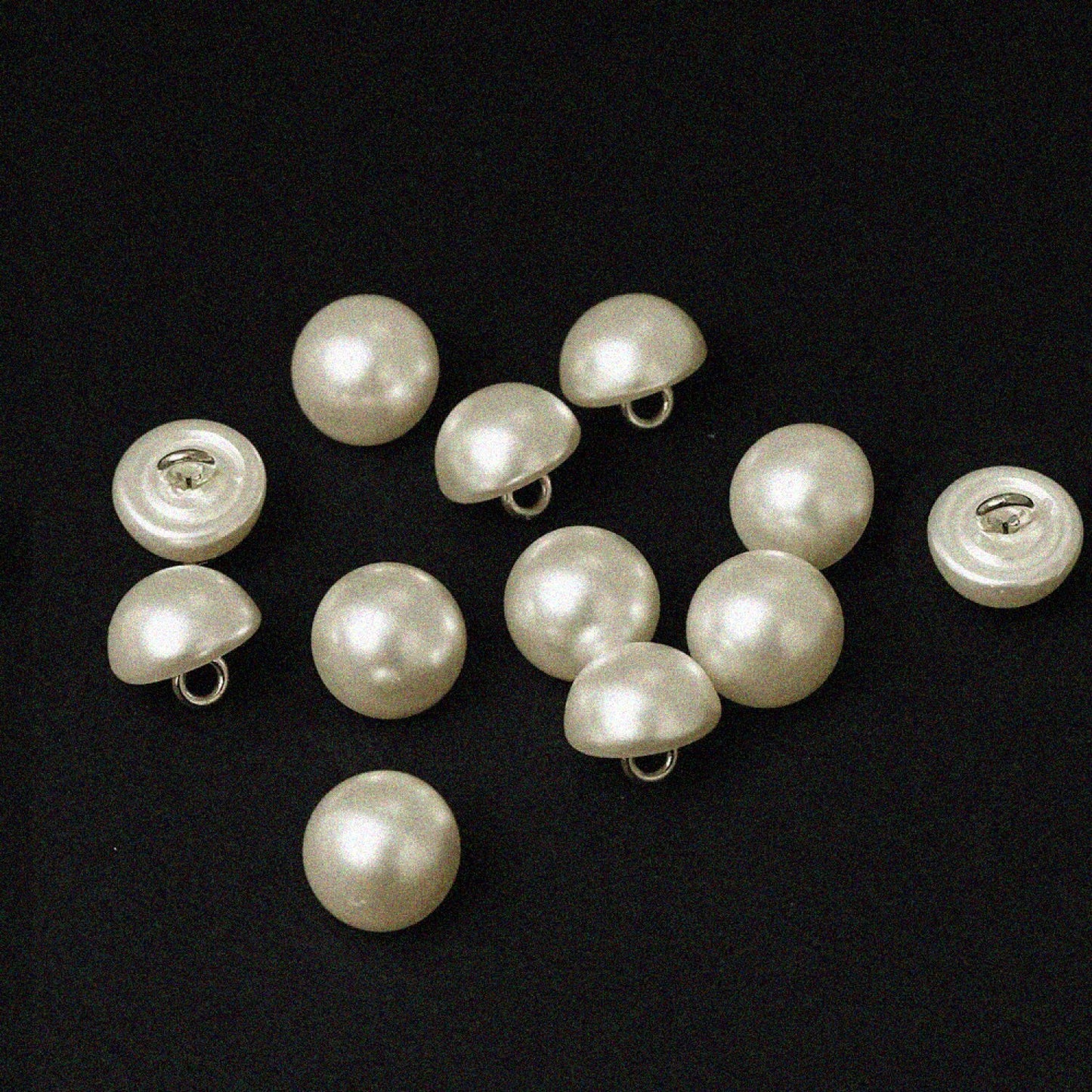 12-Pack Ivory Pearl Plastic Shank Buttons 11mm