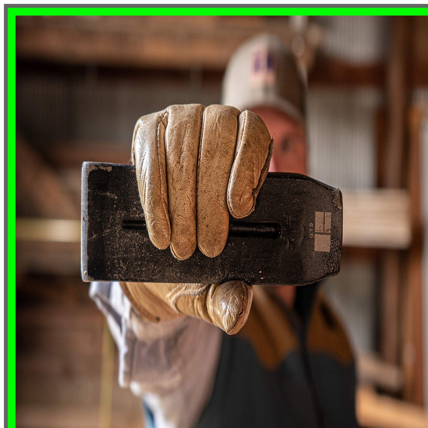 Heavy Duty 5 Pound Log Splitter Tool for Efficient Wood Chopping and Felling