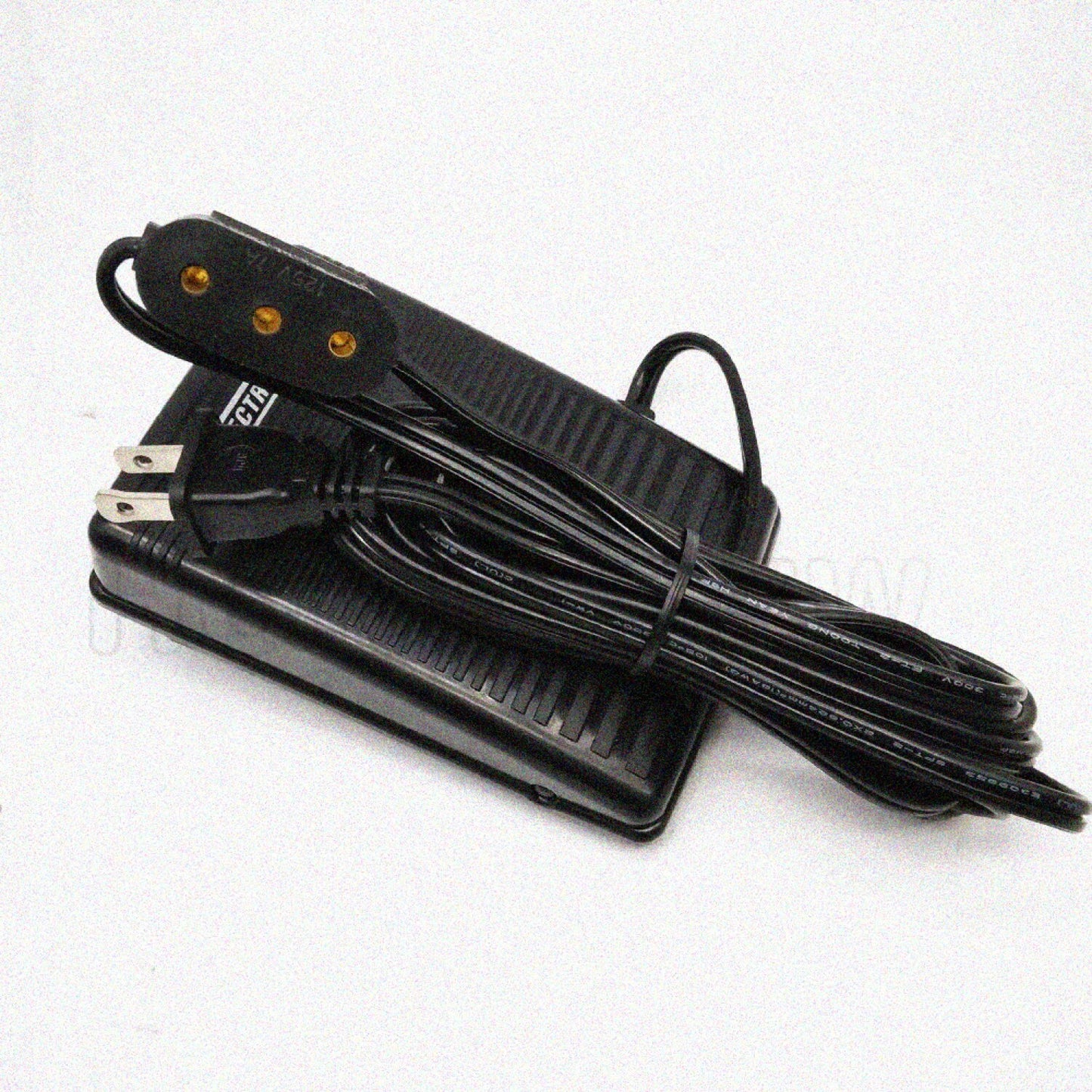 Variable Speed Foot Control with Cord for Featherweight 221