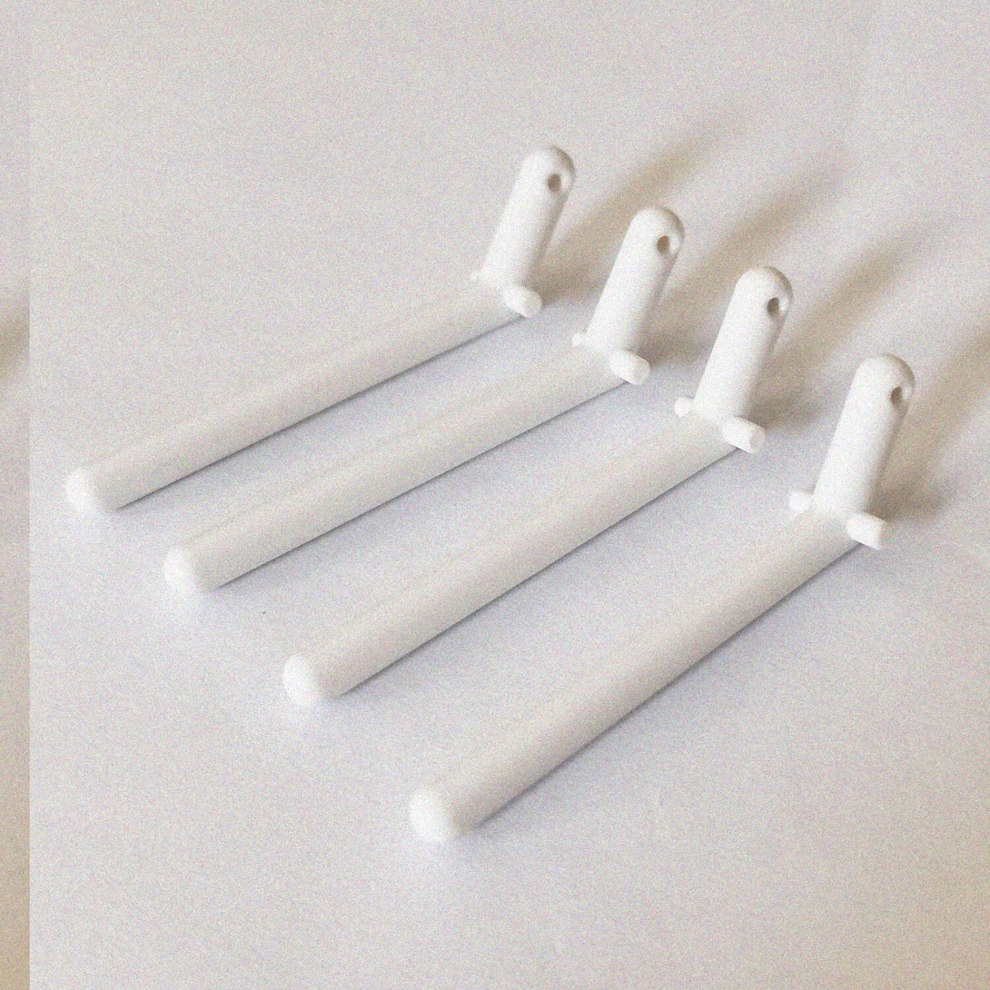 4pcs Spool Pin for Singer 500, 500A, 503, 503A