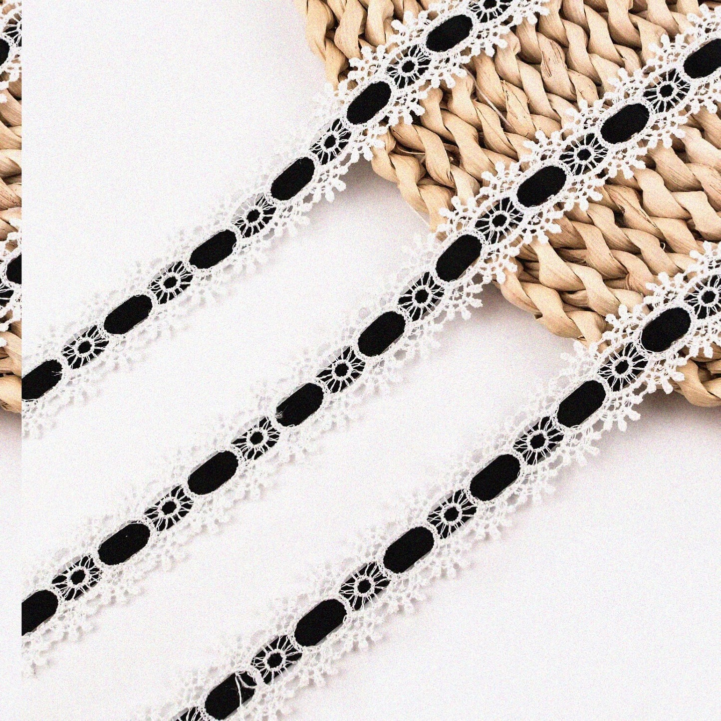 Mixed White and Black Lace Ribbon, 10 Rolls