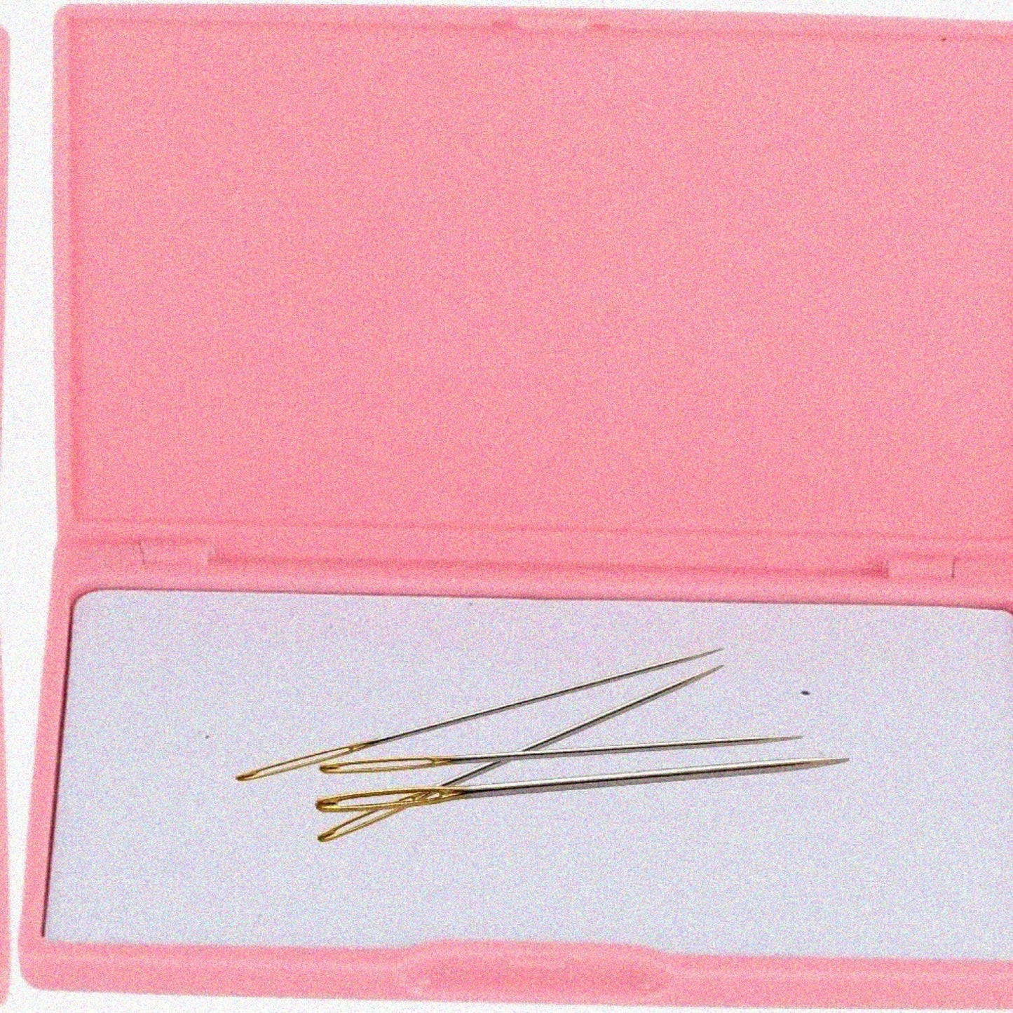 Magnetic Needle Storage Case for Sewing and Knitting