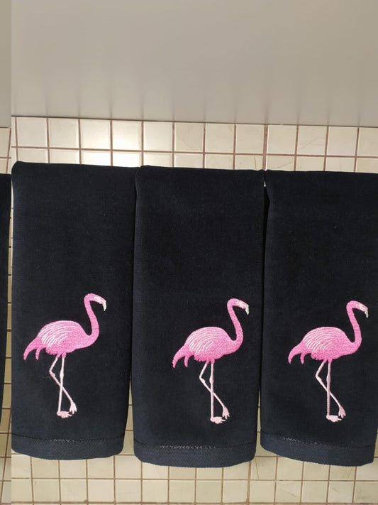 3-Pack Flamingo Fingertip Kitchen Towels Black