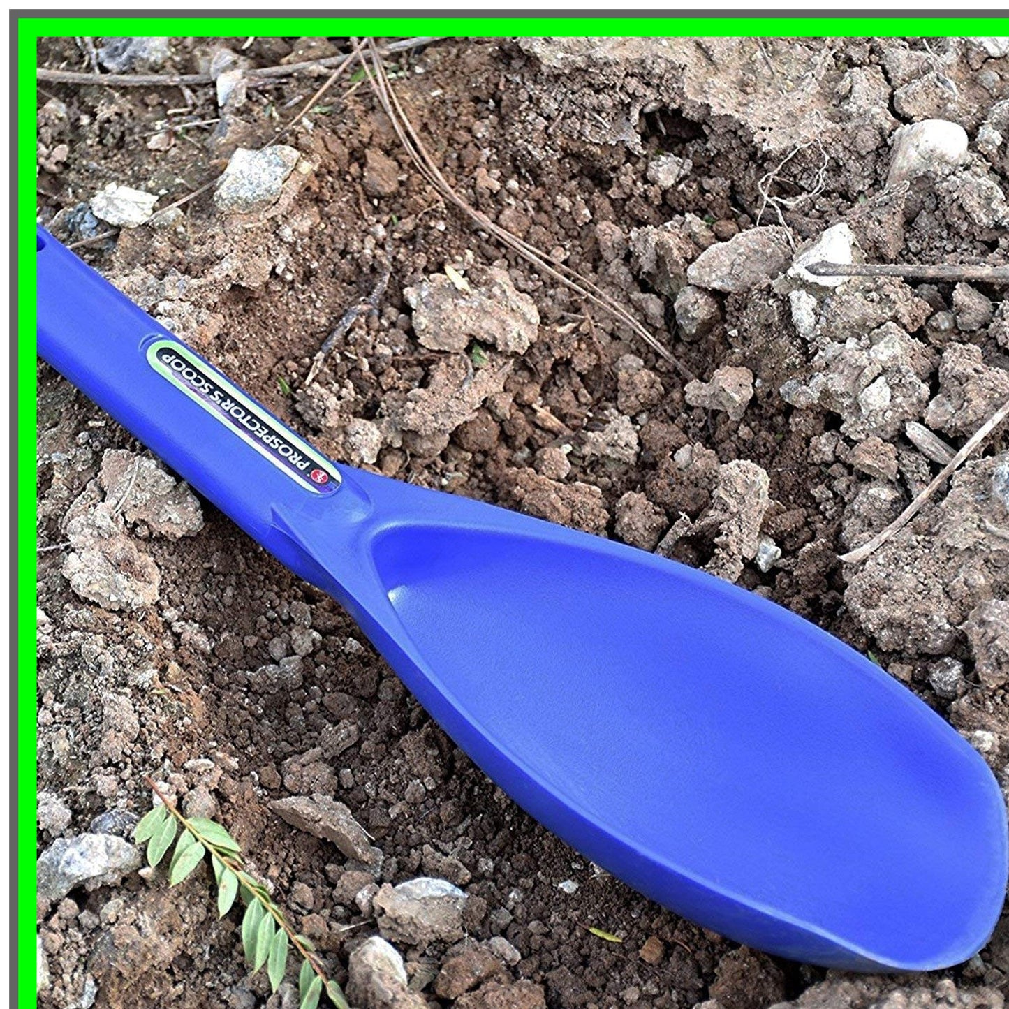 Durable 12.5 Inch Sand Scoop Trowel for Metal Detecting and Gold Panning