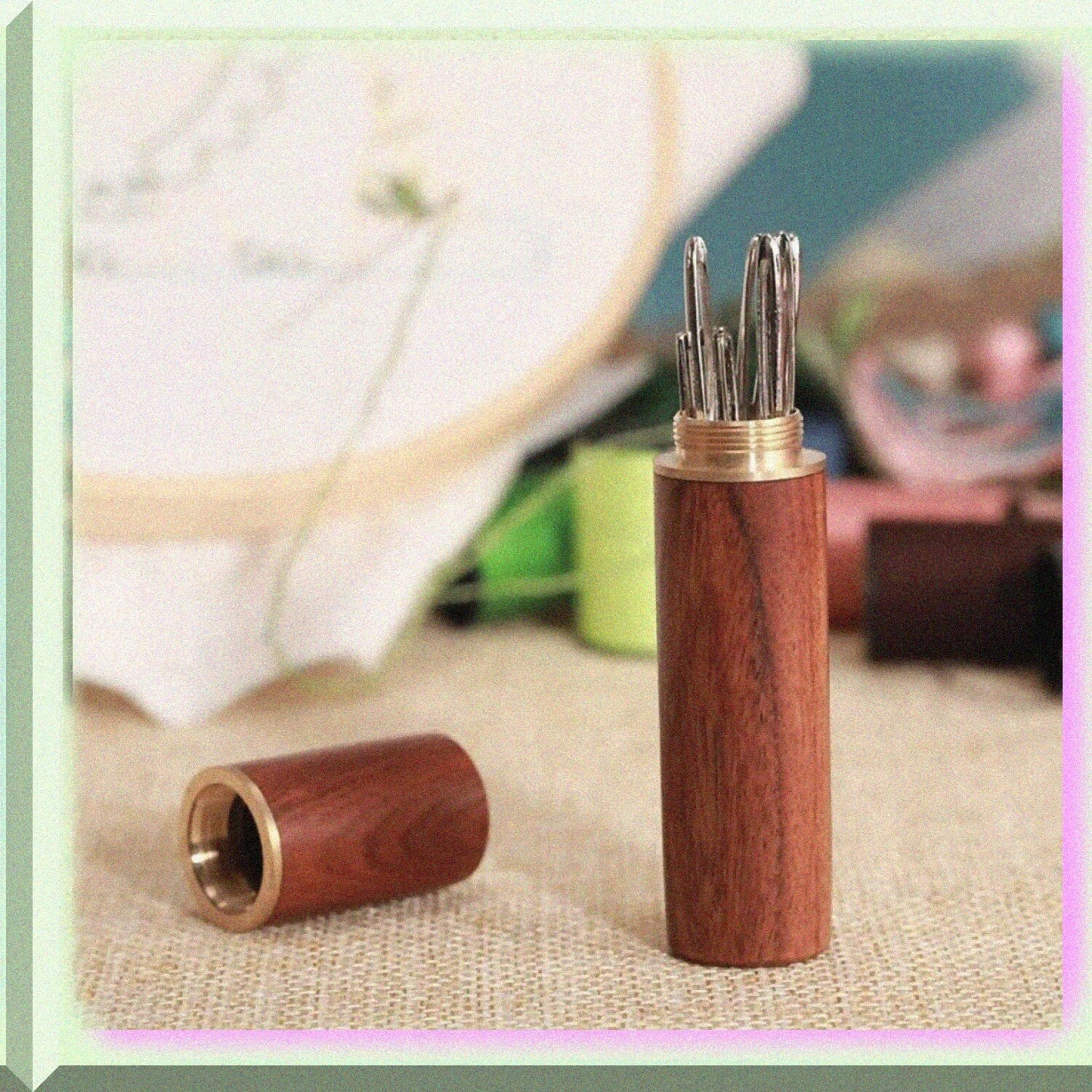 4 Pcs Wooden Sewing Needle Cases