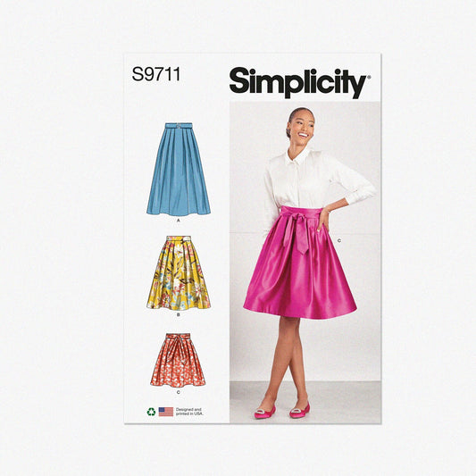 Misses' Pleated Skirt Sewing Pattern Kit
