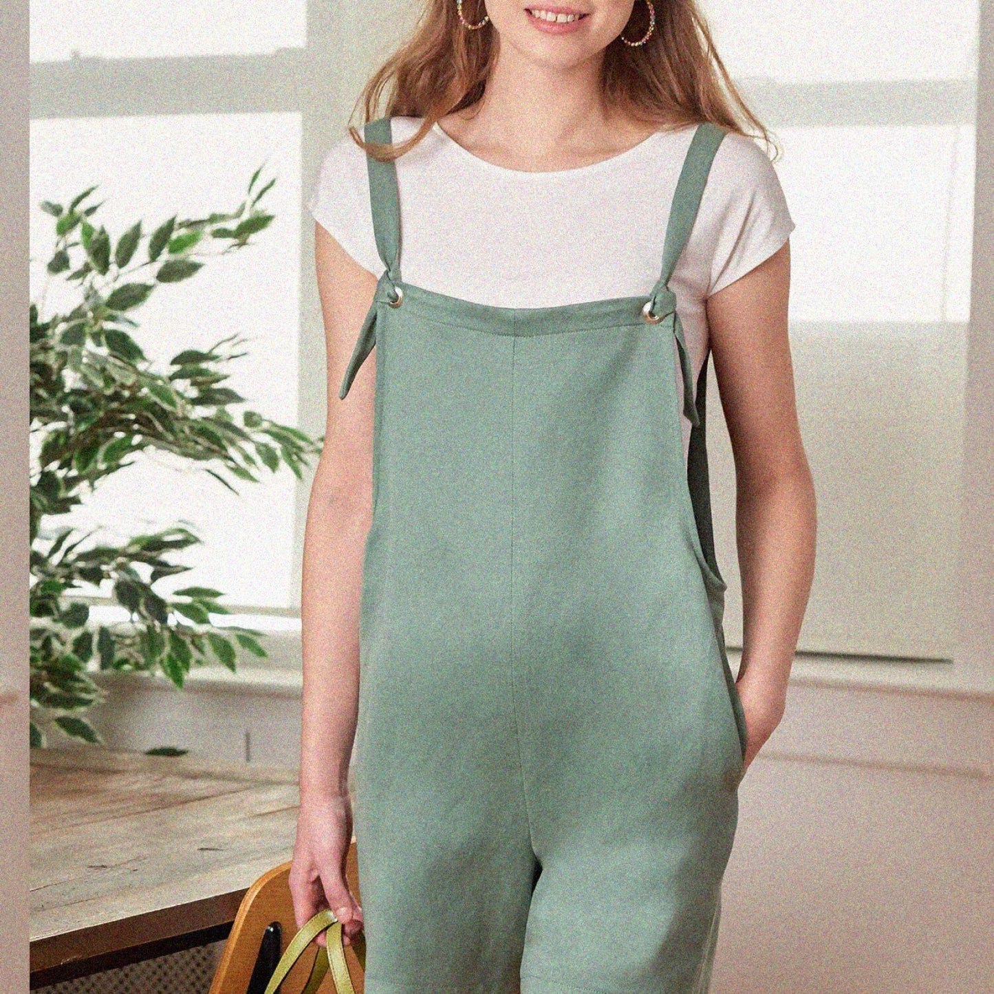 Misses' Multicolor Overalls Sewing Pattern Kit XS-S-M