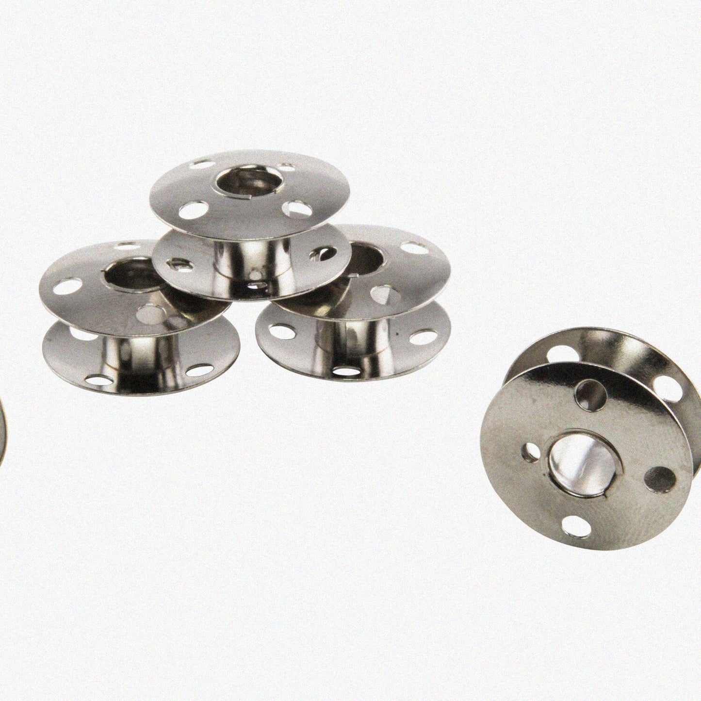 2139 Cl 66 Metal Bobbins 4-Pack