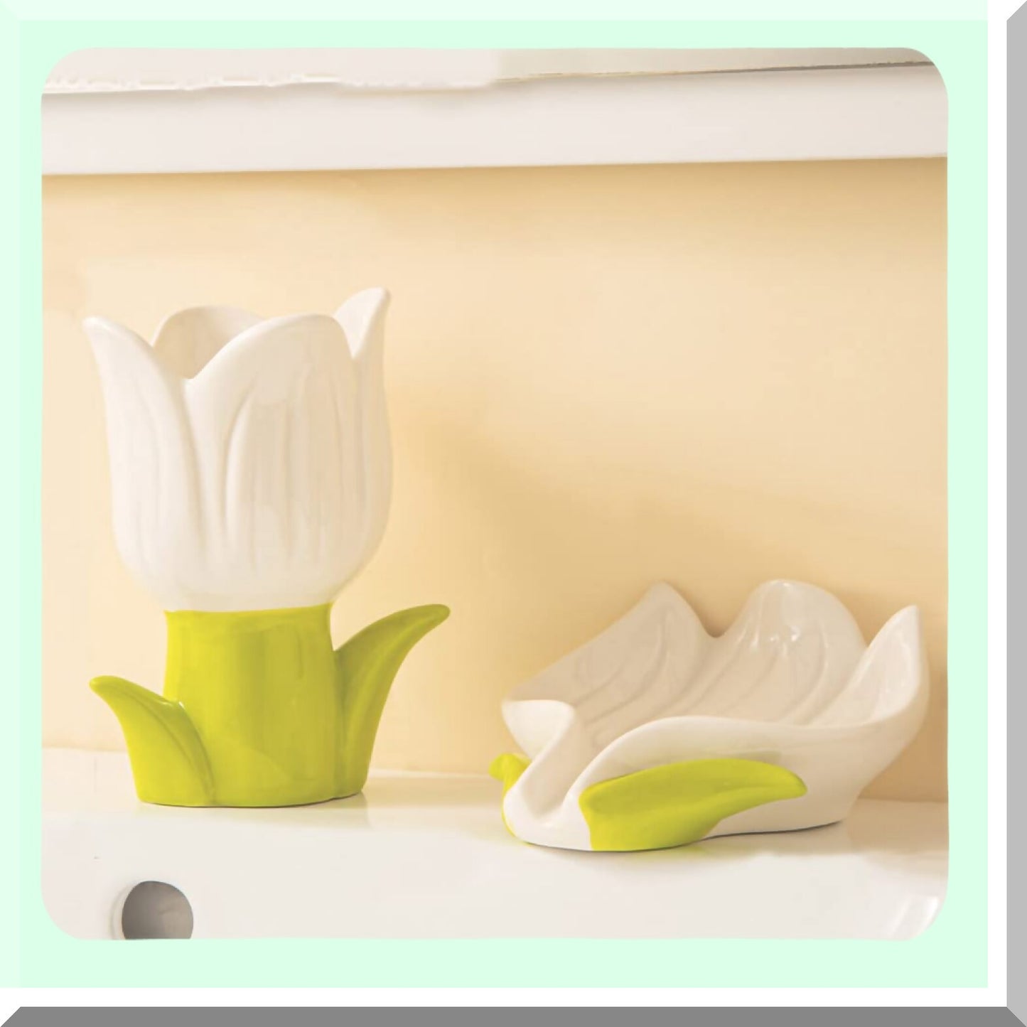 Flower Shape Toothbrush Holder White Tulip