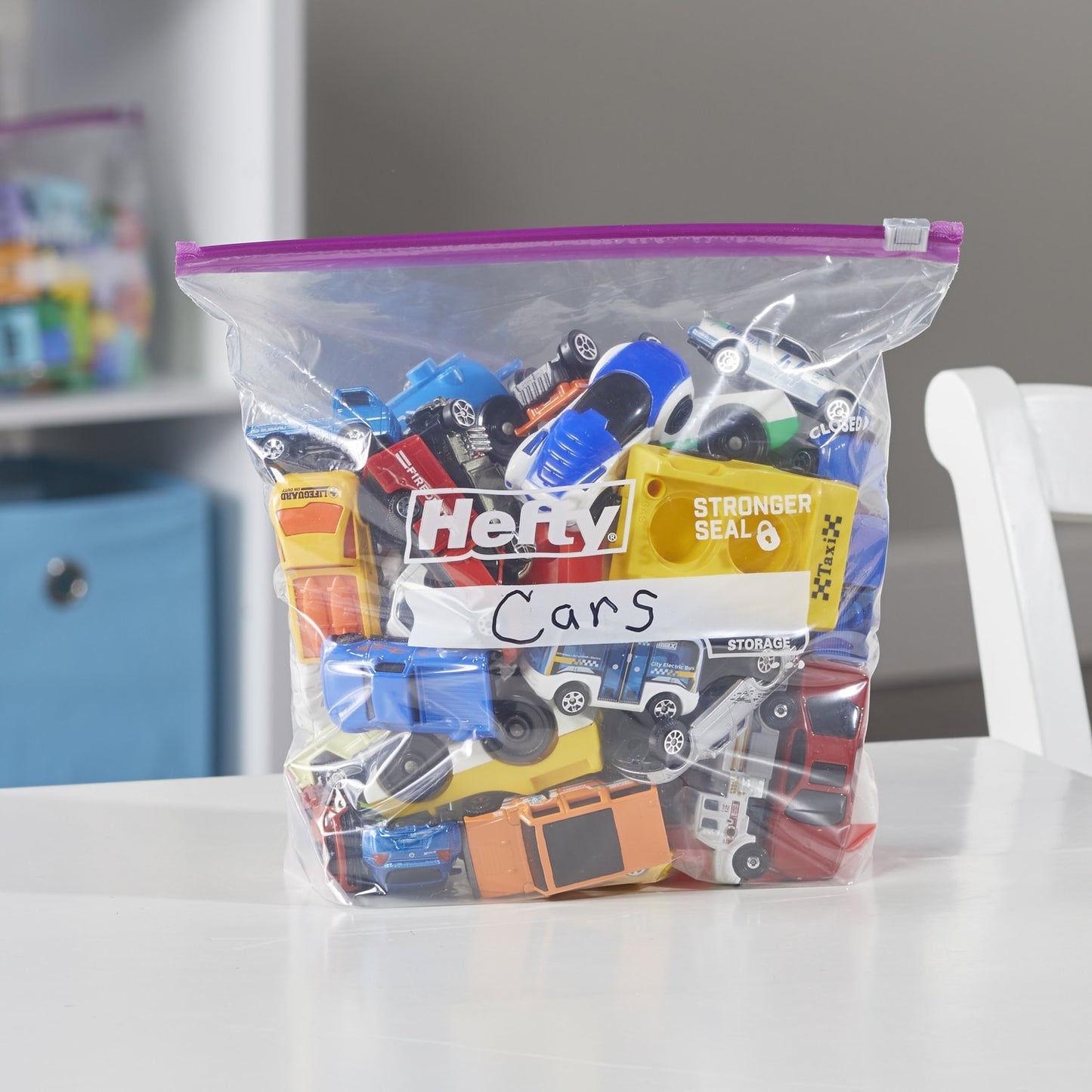 Hefty OneZip Gallon Storage Bags, 6-ct. Bags (Pack of 24)